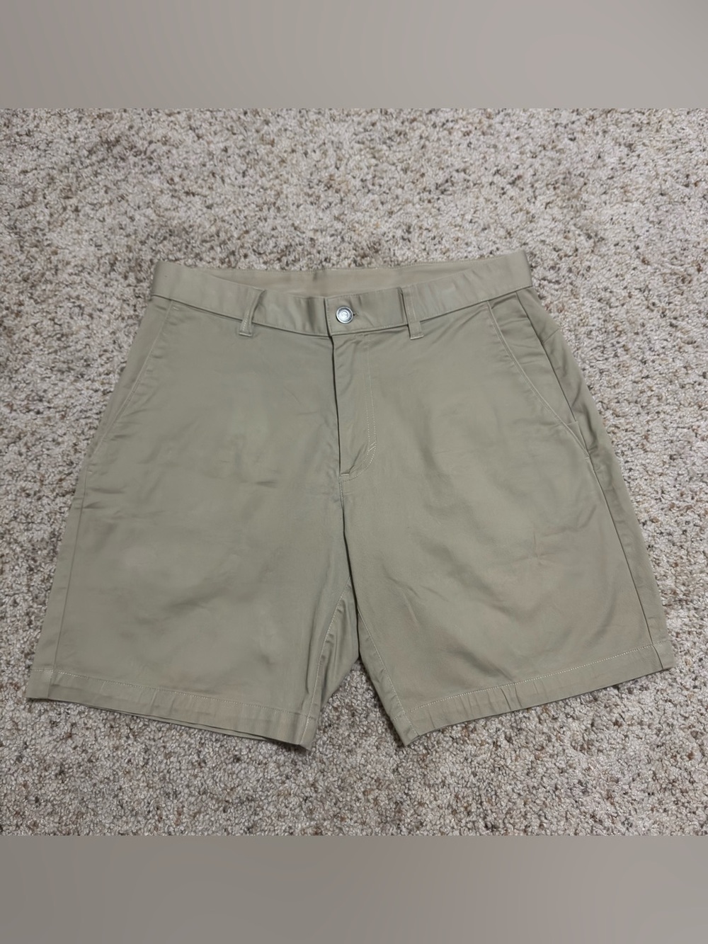 Fabletics The High Side Chino Short Mens Fresh Taupe Khaki Stretch Cotton